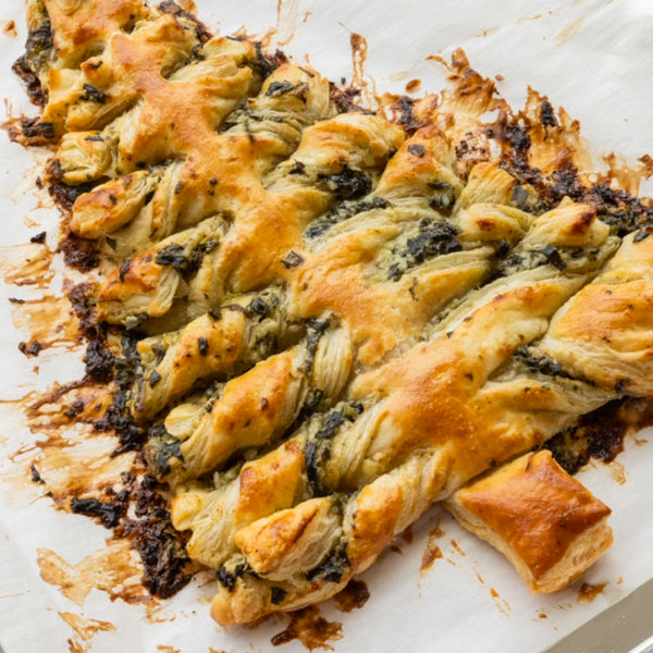 Festive Spinach Puff Pastry Christmas Tree: A Delicious Holiday Appetizer